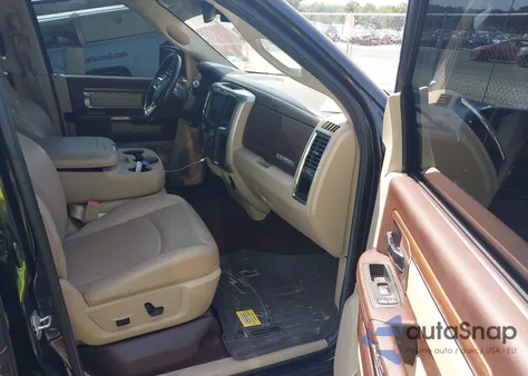 2013 Ram 1500 Laramie z USA, uszkodzony, nr VIN 1C6RR7NTXDS568265